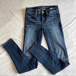 AE Super Stretch Super Low Jegging Size00 Dark
